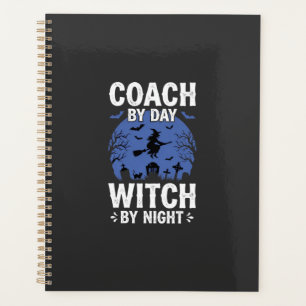 Halloween-Trainer bei Tag Hexe bei Nacht Design Planer