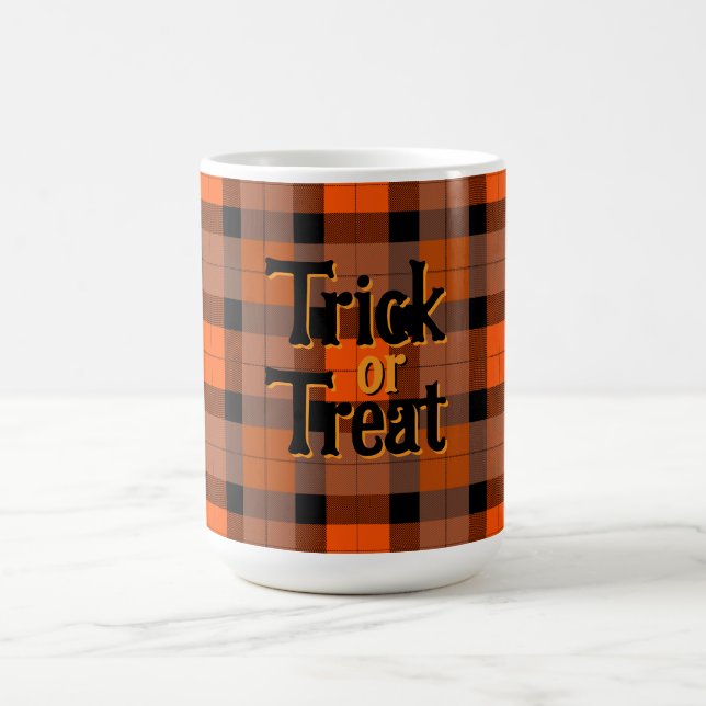 Halloween-Trick oder Karierte Behandlung Kaffeetasse (Mittel)