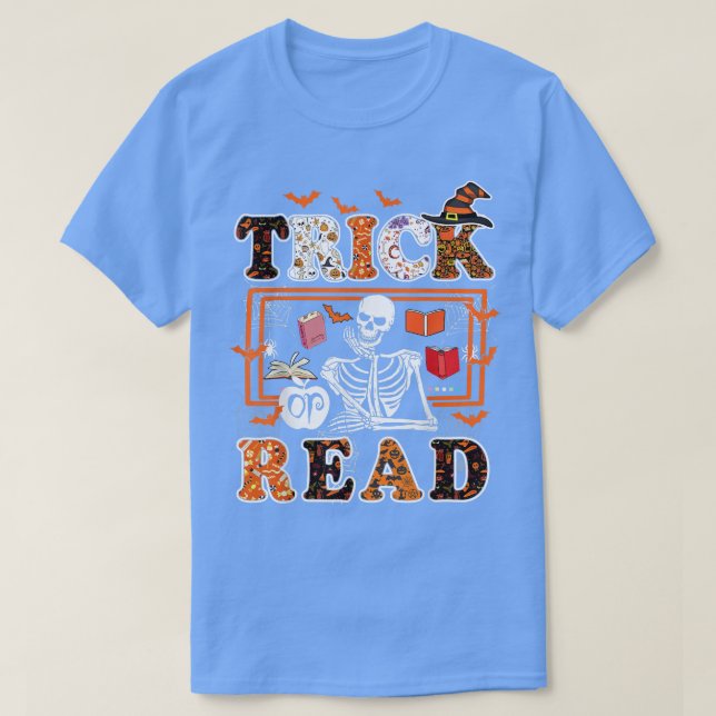 Halloween Trick oder Read Book Bookworm Skeleton T T-Shirt (Design vorne)