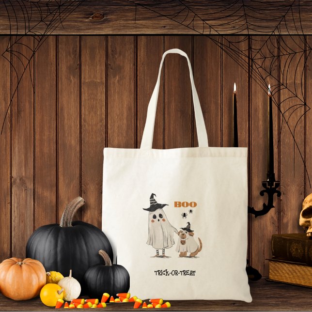 Halloween Trick oder Treat Ghost Dog Personalisier Tragetasche (Go trick or treating with this adorable ghost and ghost dog tote. Boo! Customize it!!)