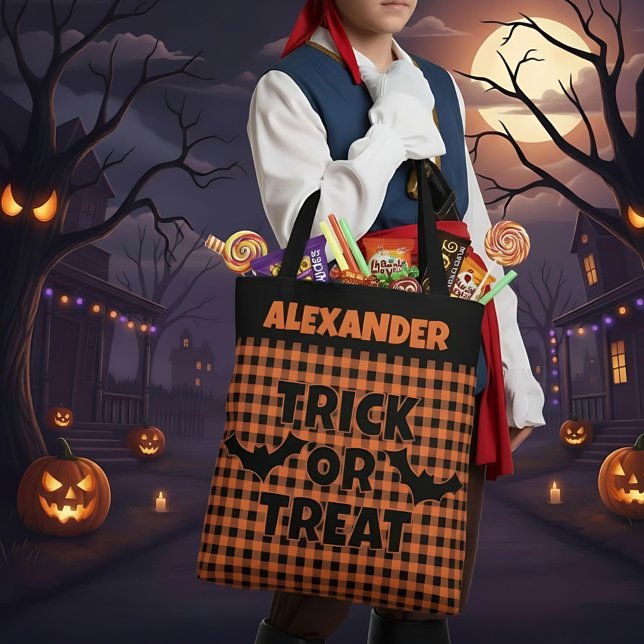 Halloween Trick or Treat Orange & Black Plaid Name (Von Creator hochgeladen)