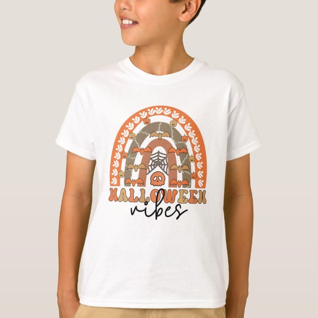 Halloween Vibes Boho Rainbow Fall Halloween T-Shirt (Vorderseite)