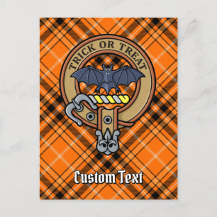 Halloween Wappen über Tartan Postkarte
