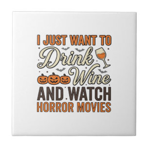 Halloween-Wein-Horrorfilme Vintage-Shirt-Design_ Fliese