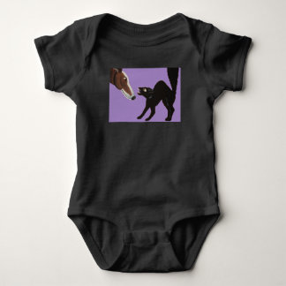 Halloween Windhund mit wütender schwarzer Katze Baby Strampler