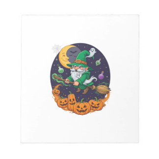 Halloween Witch Gnome Broomstick Pumpkins Moon Notizblock