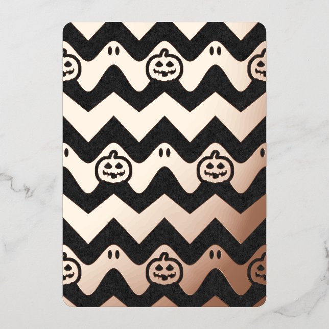 Halloween-Zickzack Muster mit Geistern und Kürbisk Folieneinladung (Vorderseite)