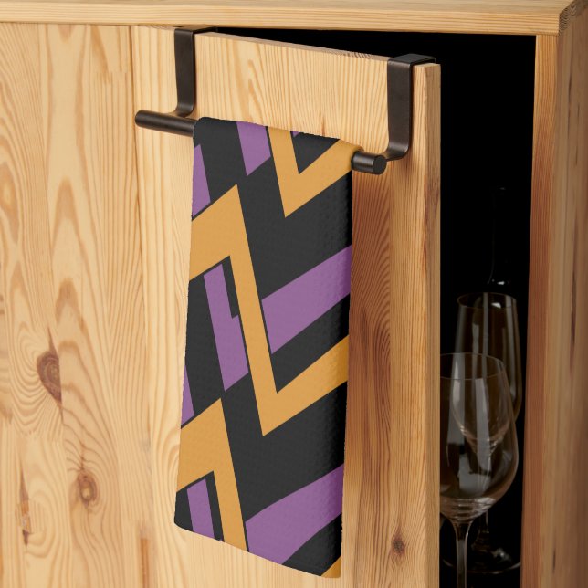 Halloween Zig Zags Orange Lila Geschirrtuch (Drittel gefaltet)