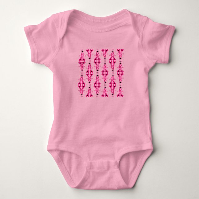 Halona ~ of Happy Fortune Baby Strampler (Vorderseite)