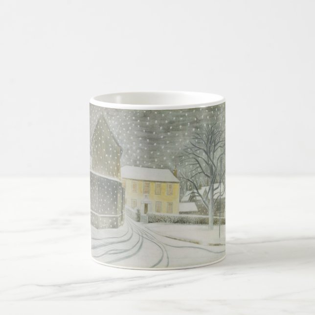 Halstead Road in Snow (von Eric Ravilious) Kaffeetasse (Mittel)