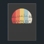 Hamburg Skyline Retro Postkarte<br><div class="desc">Hamburg Skyline Retro</div>