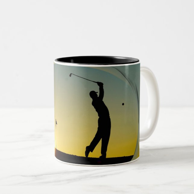 HAMbyWG - Personalisierbare Tasse - Golfer bei Däm (VorderseiteRechts)