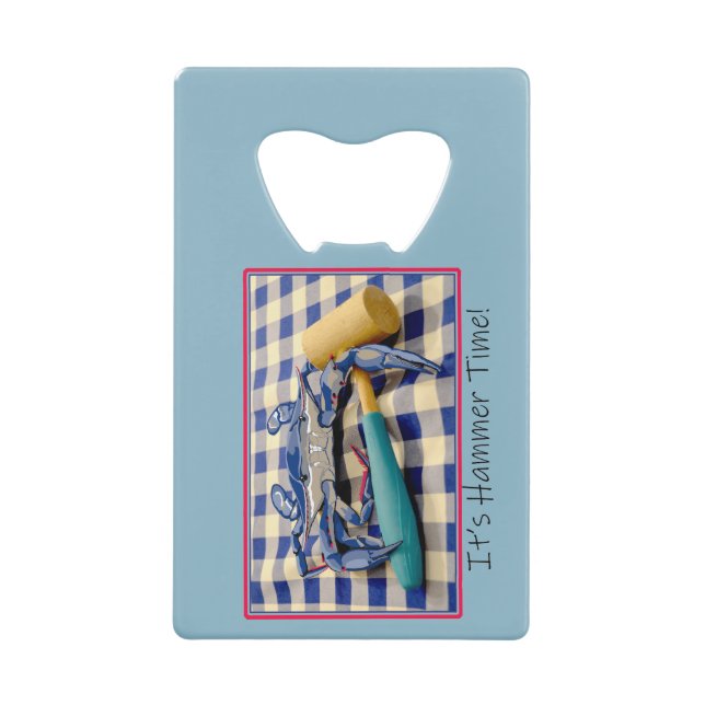 Hammer Time Blue Crab mit Hammer auf Gingham Geldbeutel Flaschenöffner (Vorderseite)