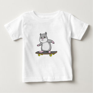 Hamster als Skater mit Skateboard Baby T-shirt
