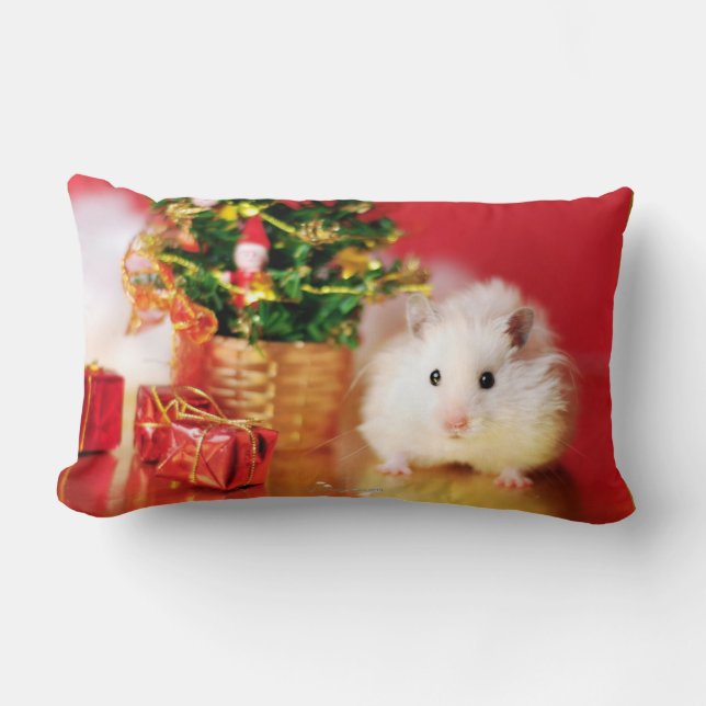Hamster Kokolinka mit Weihnachtsbaum Lendenkissen (Vorderseite)