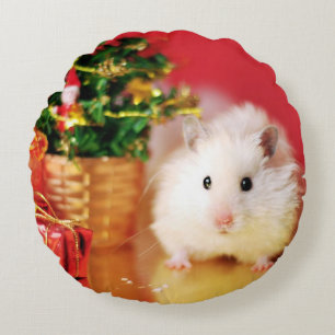 Hamster Kokolinka mit Weihnachtsbaum Rundes Kissen