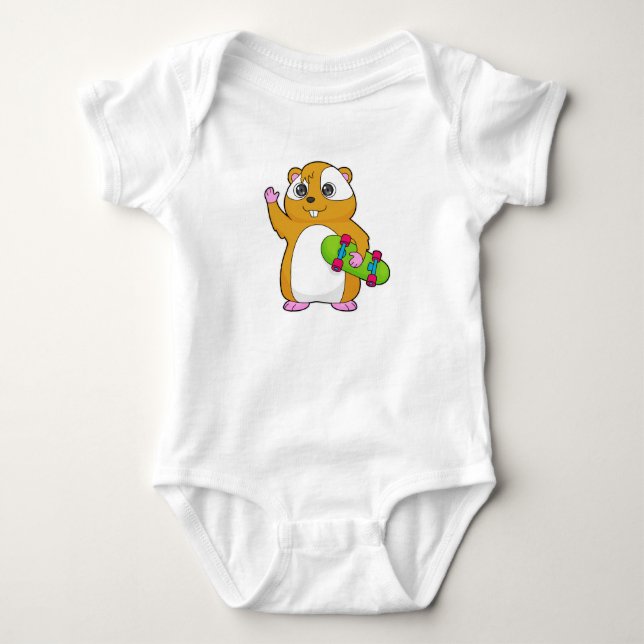 Hamster Skater Skateboard Baby Strampler (Vorderseite)