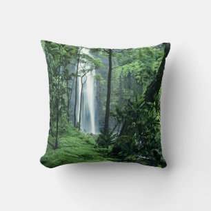 Hanakapiai-Wasserfall entlang der Na Pali Küste, K Kissen