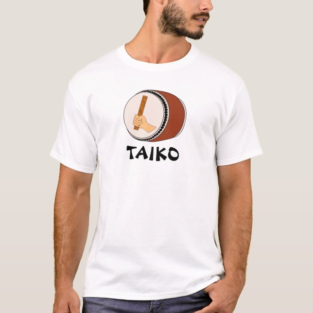Hand, die das Stock Taiko Trommel-japanische T-Shirt (Vorderseite)