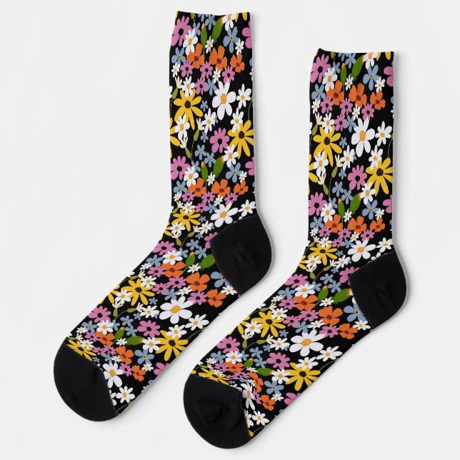 Hand-drawn Colorful Botanical Seamless Pattern Socken (Linkes Detail)