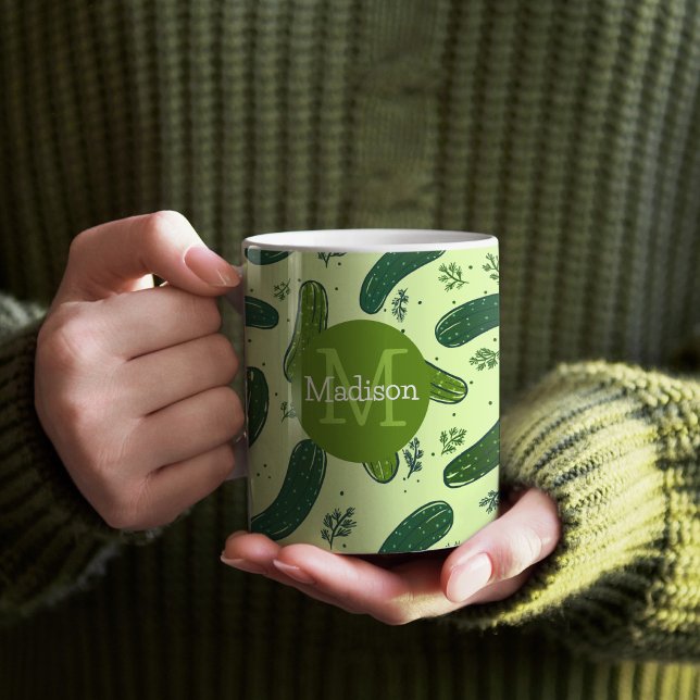 Hand Drawn Dill Pickle Muster Kaffeetasse (Dill Pickle Pattern Monogram Mug)