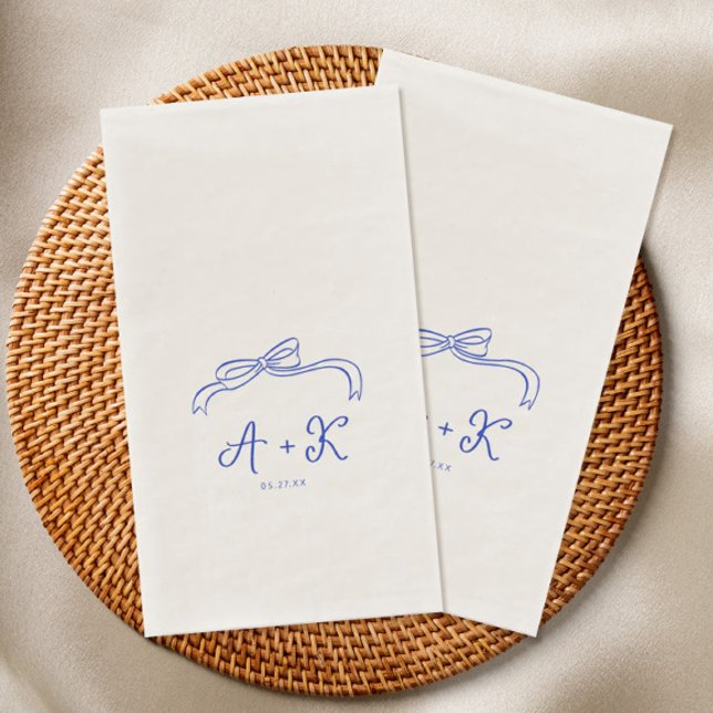Hand Drawn French Blue Wedding Monogram Serviette (Von Creator hochgeladen)