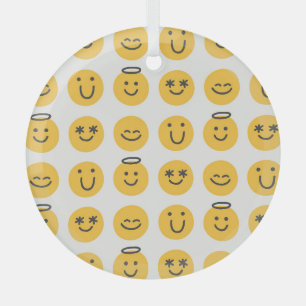 Hand Drawn Happy Emoji Pattern Ornament Aus Glas