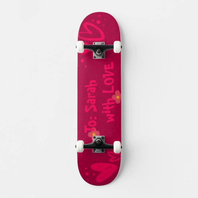 Hand-Drawn Pink Hearts & Floral Romantic Skateboard (Vorderseite)