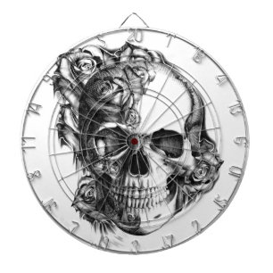 Hand gezeichneter Rosenschädel in Schwarzweiss. Dartscheibe