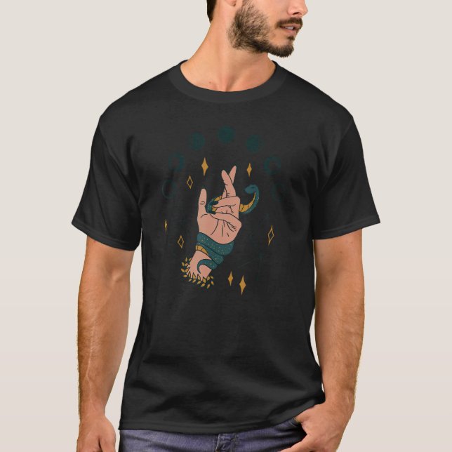 Hand Holding Schlange Moon Crescent Mond Phasen T-Shirt (Vorderseite)