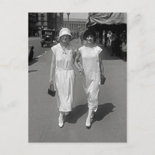 Hand in Hand gehend, 1924 Postkarte