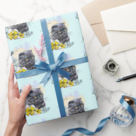 Hand zeichne lustige Schwarzbrikkatze mit Blume Geschenkpapier