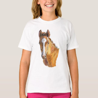 Hand zeichnend kleine niedliche Fohlen T-Shirt