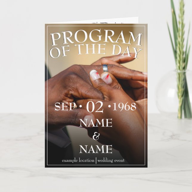 Hände eines Ehepaares mit Ring Ankündigung (Vorderseite)