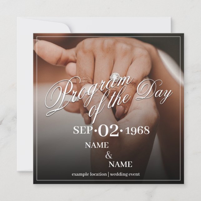 Hände eines farbigen Ehepaares mit Ring (Vorderseite)