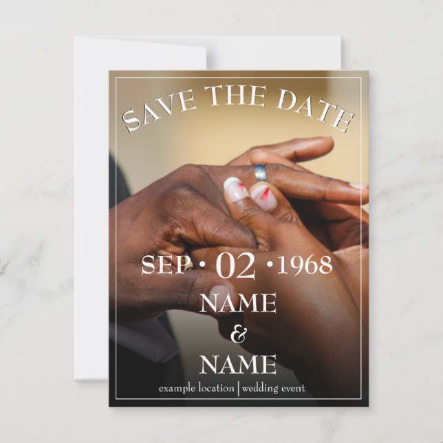 Hände eines farbigen Hochzeitspaares Button auf de (Vorderseite)