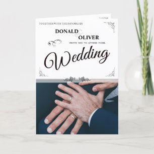 Hände eines schwulen Hochzeitskopfes mit Ringen Ankündigung