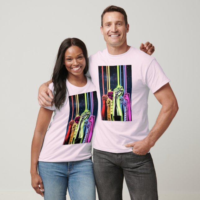 Hände in der Luft mit Ringen - Farbe T-Shirt (Unisex)