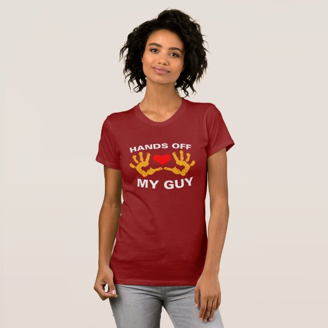 Hände von meinem Typ und Shirts (Vorne ganz)