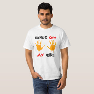 Hände von meinem Typ und Shirts