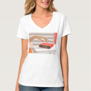 Händeschalten der Frauen auf den Knopf für den Wec T-Shirt