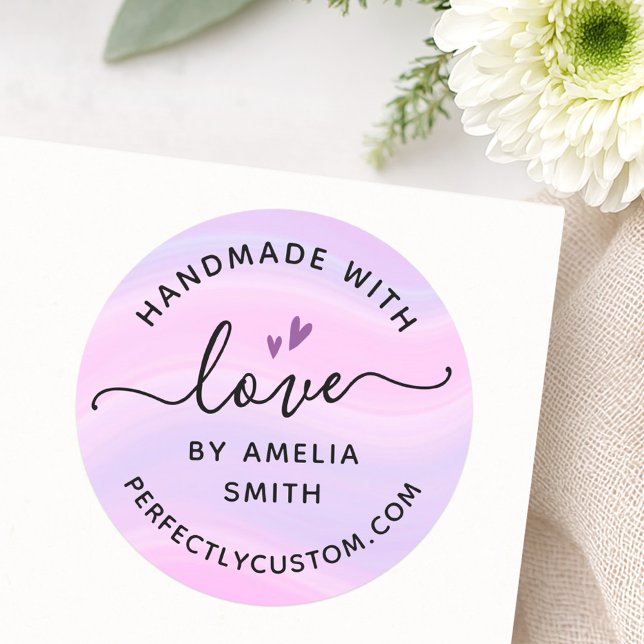 Handgefertigt mit Liebe-Herzname URL lila pink Runder Aufkleber (Handmade with love heart name URL pink purple Classic Round Sticker)