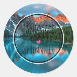 Handgefertigt mit Liebe Landschaftliches Foto Runder Aufkleber