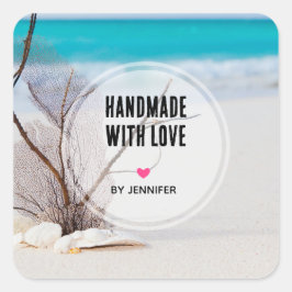 Handgefertigt mit Liebe Sandy Beach White Seashell Quadratischer Aufkleber