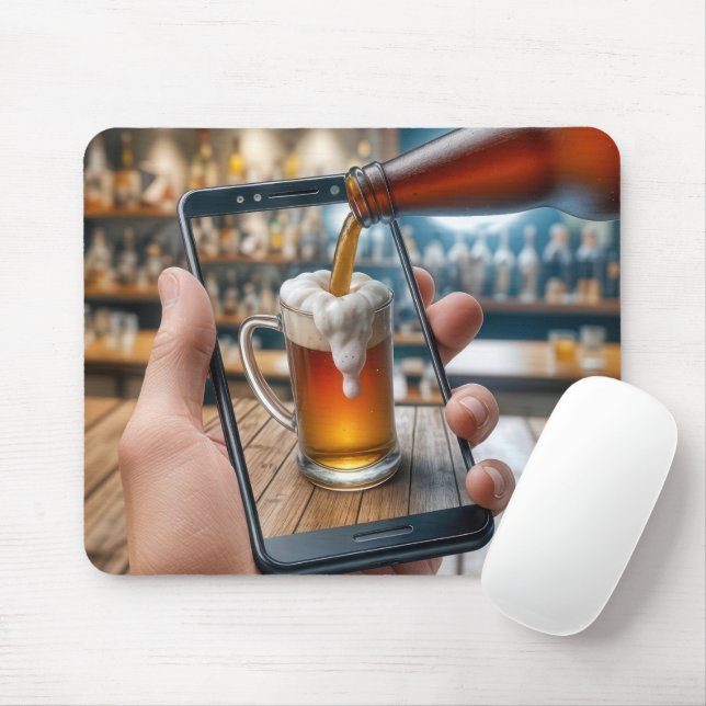 Handgehaltenes Bier auf Smartphone Mousepad (Mit Mouse)