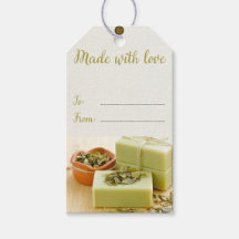 Handgemachte Seifenanhänger. Made with Liebe