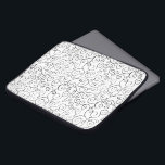 Handgemalte schwarze Krümmung auf Weiß Laptopschutzhülle<br><div class="desc">Handgemalte schwarze Kurven drehen sich,  treffen und divergieren in diesem allumfassenden Wiederholdesign auf weißem Hintergrund. Die kurvigen Linien enden mit Scrolldesigns. Das dekorative Bild ist sowohl frei fließend als auch zart. Aquarellmalerei,  gescannt. Copyright © 2014 Claire E. Skinner. Alle Rechte vorbehalten.</div>