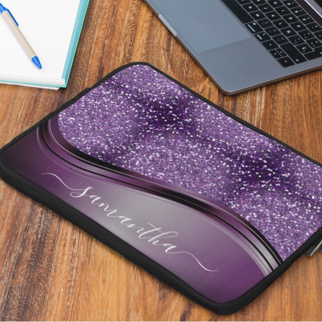 Handgeschriebener Name Glam Lila Metal Glitzer Laptopschutzhülle (Von Creator hochgeladen)