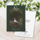 Handgeschriebenes schlichtes Foto grün Dankeskarte<br><div class="desc">Vielen Dank an Ihre Gäste mit diesem modernen Foto danke Ihnen Karten mit handgeschriebenem "danke".</div>