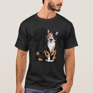Handgezeichnete Calico-Katze braucht mehr Schlaf L T-Shirt